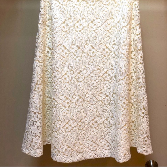 Massimo Dutti Women’s A-line, white lace skirt, size 8 - Picture 4 of 4